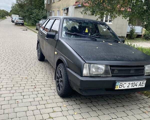 Черный ВАЗ 2109, объемом двигателя 1.5 л и пробегом 440 тыс. км за 850 $, фото 2 на Automoto.ua