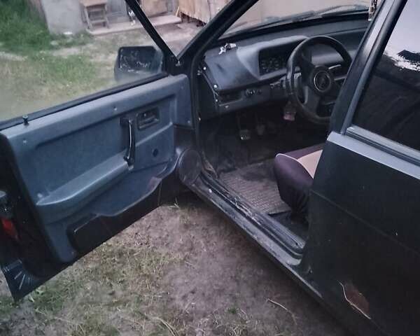 Чорний ВАЗ 2109, об'ємом двигуна 1.5 л та пробігом 656 тис. км за 726 $, фото 3 на Automoto.ua