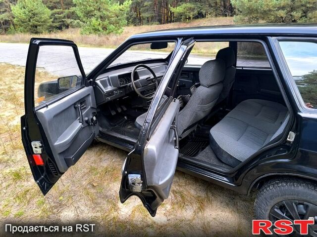 ВАЗ 2109 1995 в Кременчуге на Automoto.ua Черный ВАЗ 2109, объемом двигателя 1.5 л и пробегом 122 тыс. км за 1600 $, фото 9 на Automoto.ua