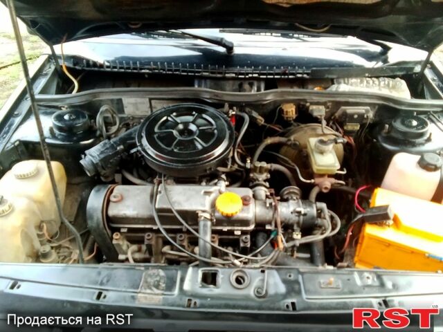 Чорний ВАЗ 2109, об'ємом двигуна 1.5 л та пробігом 300 тис. км за 850 $, фото 7 на Automoto.ua