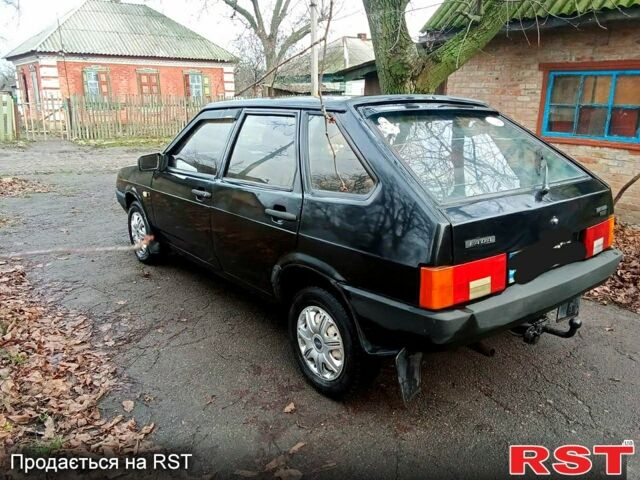 Чорний ВАЗ 2109, об'ємом двигуна 1.5 л та пробігом 300 тис. км за 850 $, фото 4 на Automoto.ua