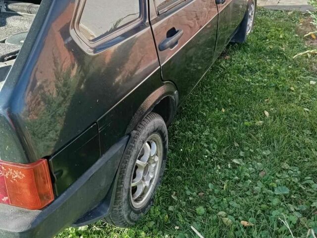 Черный ВАЗ 2109, объемом двигателя 0 л и пробегом 175 тыс. км за 700 $, фото 1 на Automoto.ua