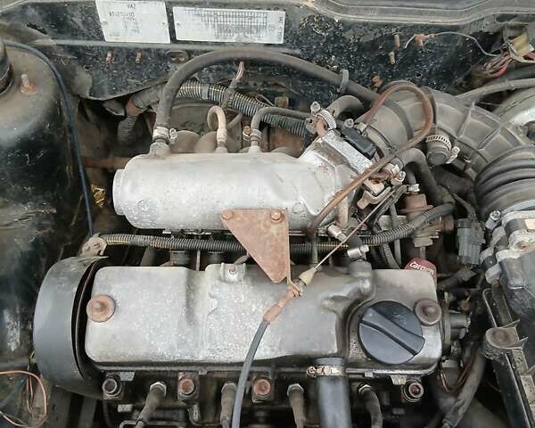 Чорний ВАЗ 2109, об'ємом двигуна 1.5 л та пробігом 175 тис. км за 1300 $, фото 4 на Automoto.ua