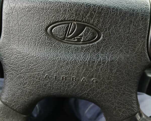 Чорний ВАЗ 2109, об'ємом двигуна 1.5 л та пробігом 175 тис. км за 1300 $, фото 7 на Automoto.ua