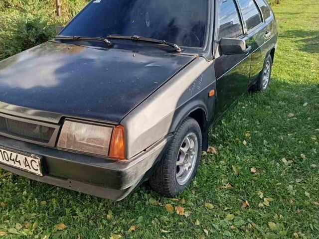 Черный ВАЗ 2109, объемом двигателя 0 л и пробегом 175 тыс. км за 700 $, фото 4 на Automoto.ua