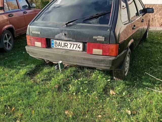 Черный ВАЗ 2109, объемом двигателя 0 л и пробегом 175 тыс. км за 700 $, фото 2 на Automoto.ua