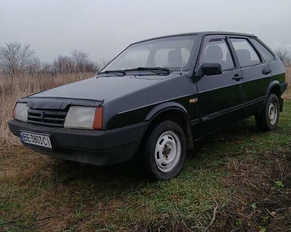 Чорний ВАЗ 2109, об'ємом двигуна 1.5 л та пробігом 175 тис. км за 1300 $, фото 2 на Automoto.ua
