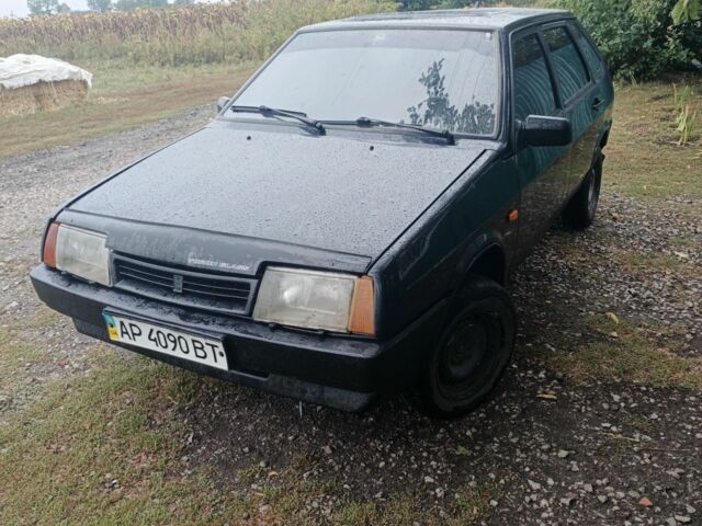 ВАЗ 2109 1998 в Синельниковом на Automoto.ua Черный ВАЗ 2109, объемом двигателя 1.5 л и пробегом 81 тыс. км за 929 $, фото 5 на Automoto.ua