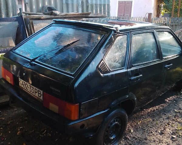Черный ВАЗ 2109, объемом двигателя 1.5 л и пробегом 300 тыс. км за 363 $, фото 3 на Automoto.ua