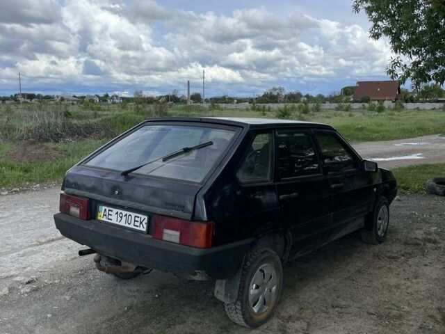 Черный ВАЗ 2109, объемом двигателя 1.5 л и пробегом 100 тыс. км за 650 $, фото 3 на Automoto.ua