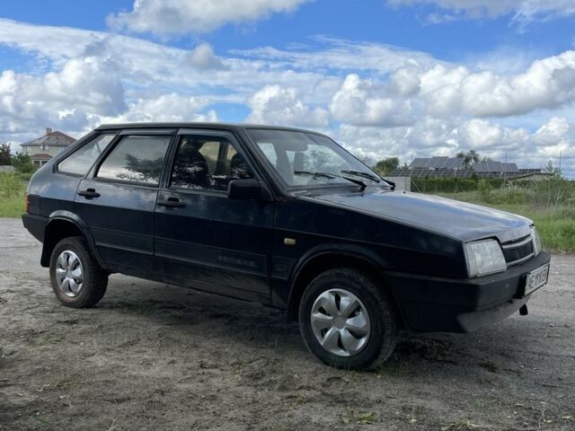 Черный ВАЗ 2109, объемом двигателя 1.5 л и пробегом 100 тыс. км за 650 $, фото 2 на Automoto.ua
