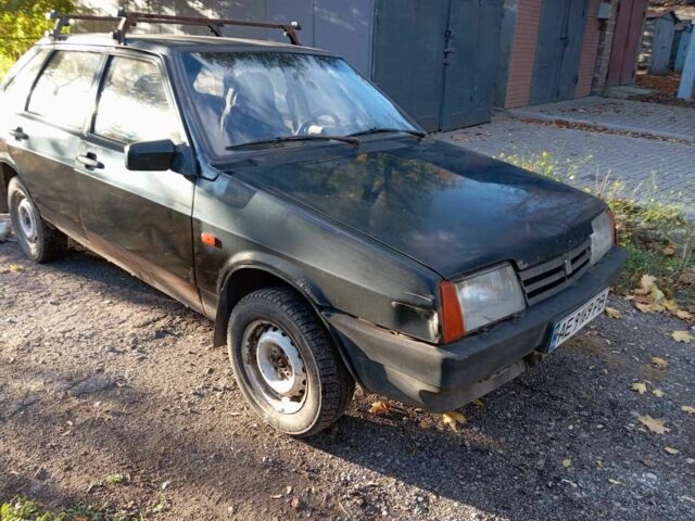 Черный ВАЗ 2109, объемом двигателя 1.5 л и пробегом 100 тыс. км за 714 $, фото 12 на Automoto.ua