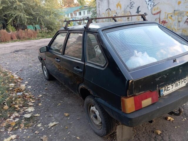 Черный ВАЗ 2109, объемом двигателя 1.5 л и пробегом 100 тыс. км за 714 $, фото 3 на Automoto.ua