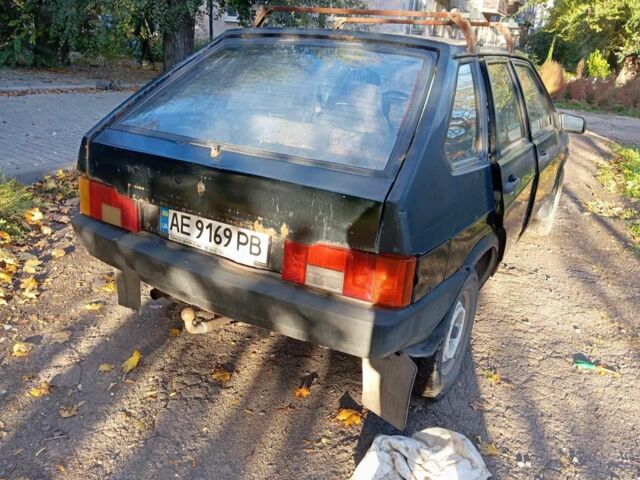 Черный ВАЗ 2109, объемом двигателя 1.5 л и пробегом 100 тыс. км за 714 $, фото 6 на Automoto.ua