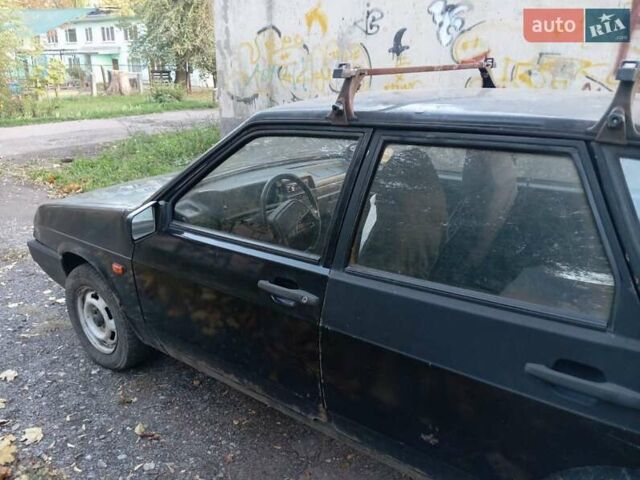 Черный ВАЗ 2109, объемом двигателя 1.5 л и пробегом 100 тыс. км за 700 $, фото 2 на Automoto.ua