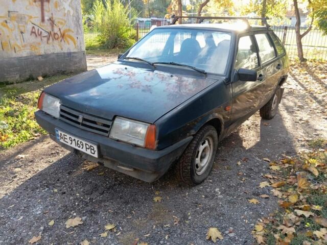 Черный ВАЗ 2109, объемом двигателя 1.5 л и пробегом 100 тыс. км за 714 $, фото 10 на Automoto.ua