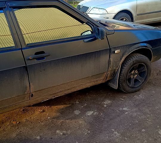 Чорний ВАЗ 2109, об'ємом двигуна 1.5 л та пробігом 340 тис. км за 650 $, фото 2 на Automoto.ua