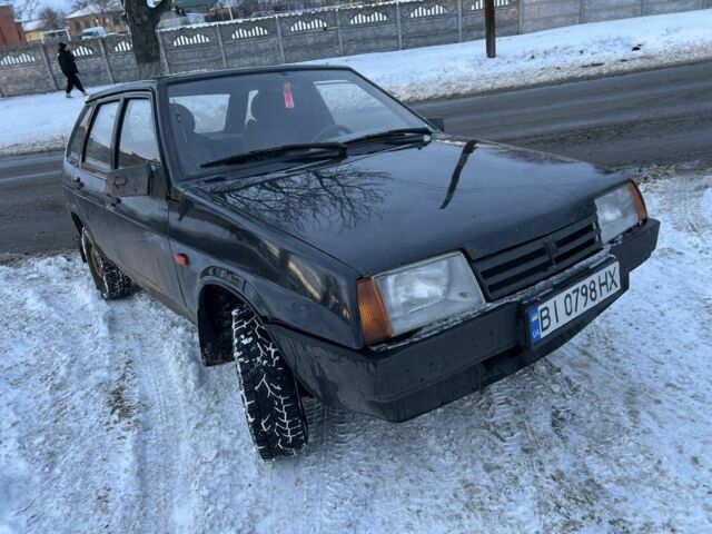 Черный ВАЗ 2109, объемом двигателя 1.5 л и пробегом 190 тыс. км за 999 $, фото 9 на Automoto.ua