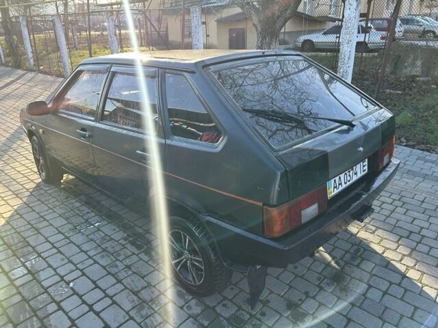 Черный ВАЗ 2109, объемом двигателя 1.5 л и пробегом 300 тыс. км за 1800 $, фото 2 на Automoto.ua