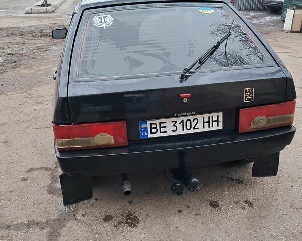 Черный ВАЗ 2109, объемом двигателя 1.5 л и пробегом 280 тыс. км за 2200 $, фото 2 на Automoto.ua