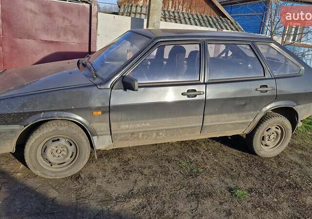 Чорний ВАЗ 2109, об'ємом двигуна 1.5 л та пробігом 203 тис. км за 1500 $, фото 3 на Automoto.ua