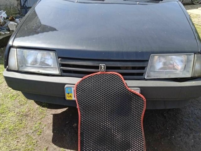 Черный ВАЗ 2109, объемом двигателя 0 л и пробегом 209 тыс. км за 1500 $, фото 3 на Automoto.ua