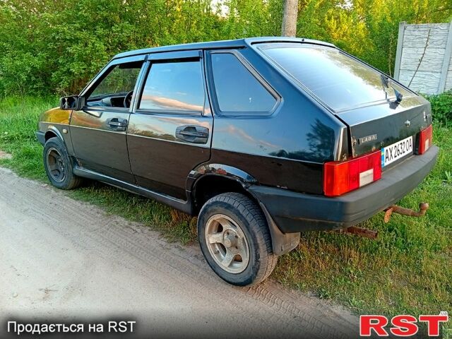Черный ВАЗ 2109, объемом двигателя 1.5 л и пробегом 150 тыс. км за 1200 $, фото 2 на Automoto.ua