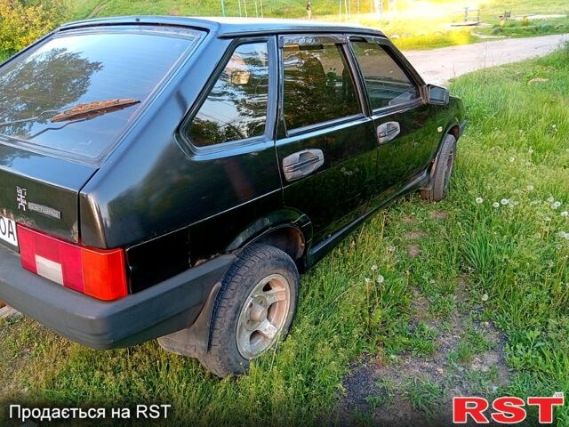 Черный ВАЗ 2109, объемом двигателя 1.5 л и пробегом 150 тыс. км за 1200 $, фото 3 на Automoto.ua
