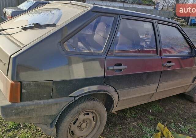 Чорний ВАЗ 2109, об'ємом двигуна 1.5 л та пробігом 203 тис. км за 1500 $, фото 1 на Automoto.ua