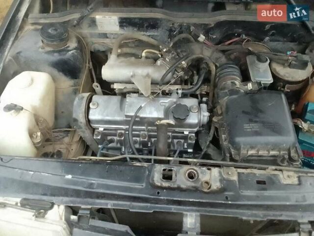 Черный ВАЗ 2109, объемом двигателя 1.5 л и пробегом 150 тыс. км за 800 $, фото 4 на Automoto.ua