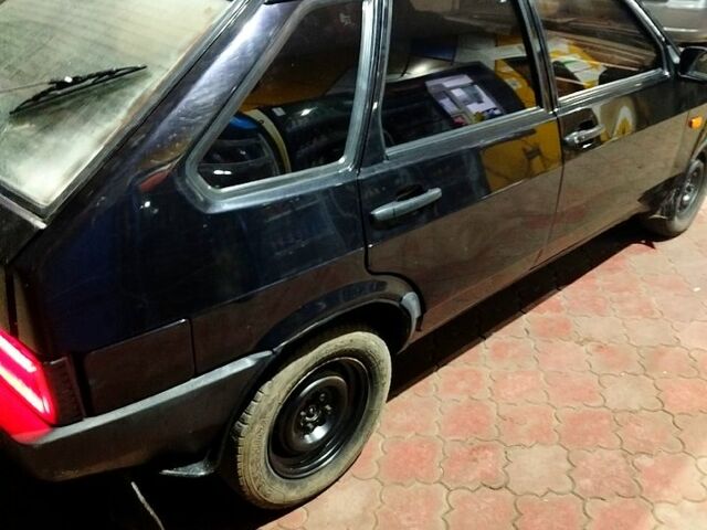 Чорний ВАЗ 2109, об'ємом двигуна 1.5 л та пробігом 0 тис. км за 1300 $, фото 3 на Automoto.ua