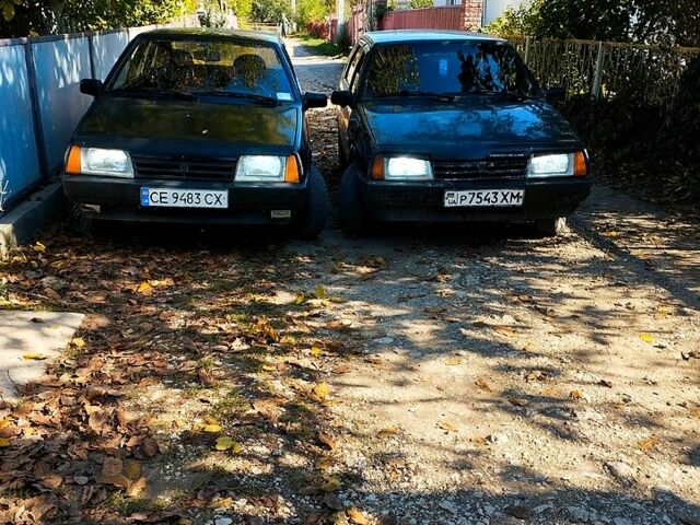 Чорний ВАЗ 2109, об'ємом двигуна 1.5 л та пробігом 56 тис. км за 1000 $, фото 1 на Automoto.ua