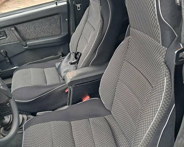 Черный ВАЗ 2109, объемом двигателя 1.5 л и пробегом 280 тыс. км за 2200 $, фото 4 на Automoto.ua