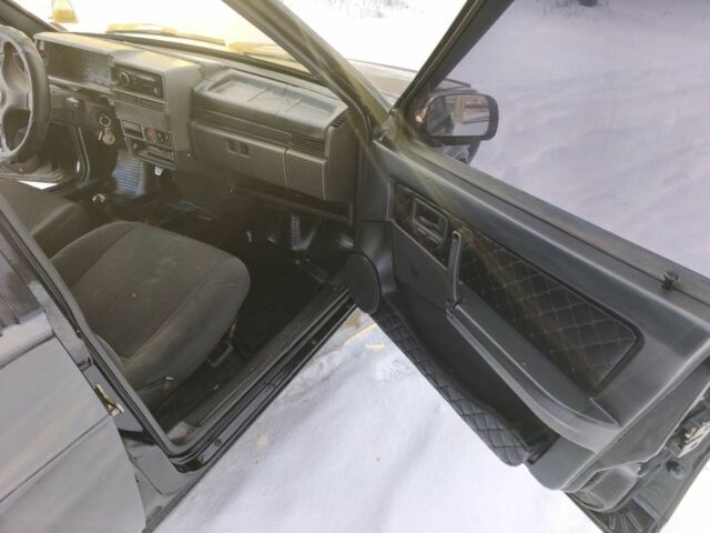 Чорний ВАЗ 2109, об'ємом двигуна 1.5 л та пробігом 170 тис. км за 1900 $, фото 6 на Automoto.ua