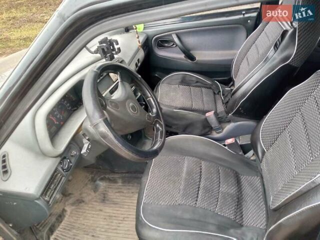 Чорний ВАЗ 2109, об'ємом двигуна 1.6 л та пробігом 325 тис. км за 1800 $, фото 3 на Automoto.ua