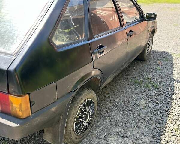 Черный ВАЗ 2109, объемом двигателя 1.6 л и пробегом 170 тыс. км за 724 $, фото 5 на Automoto.ua