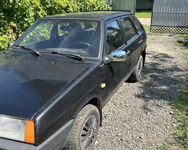 Черный ВАЗ 2109, объемом двигателя 1.6 л и пробегом 170 тыс. км за 724 $, фото 4 на Automoto.ua