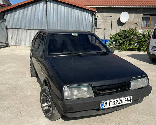 Черный ВАЗ 2109, объемом двигателя 1.6 л и пробегом 258 тыс. км за 1500 $, фото 5 на Automoto.ua