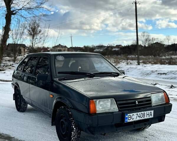 Черный ВАЗ 2109, объемом двигателя 1.6 л и пробегом 184 тыс. км за 2200 $, фото 2 на Automoto.ua