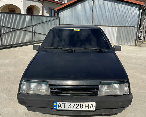 Черный ВАЗ 2109, объемом двигателя 1.6 л и пробегом 258 тыс. км за 1500 $, фото 4 на Automoto.ua