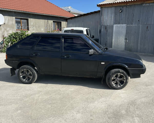 Черный ВАЗ 2109, объемом двигателя 1.6 л и пробегом 258 тыс. км за 1500 $, фото 7 на Automoto.ua