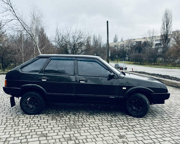Черный ВАЗ 2109, объемом двигателя 1.6 л и пробегом 28 тыс. км за 1750 $, фото 7 на Automoto.ua