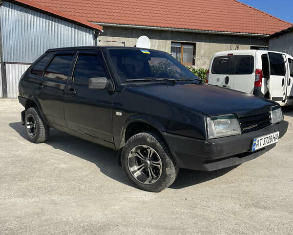 Черный ВАЗ 2109, объемом двигателя 1.6 л и пробегом 258 тыс. км за 1500 $, фото 6 на Automoto.ua