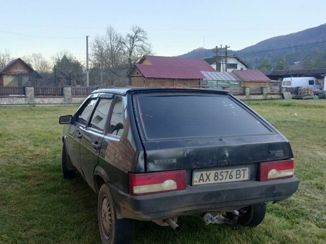 Черный ВАЗ 2109, объемом двигателя 0 л и пробегом 280 тыс. км за 356 $, фото 2 на Automoto.ua