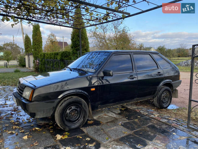 ВАЗ 2109 2008 в Хорошеве (Володарск-Волынском) на Automoto.ua Черный ВАЗ 2109, объемом двигателя 1.6 л и пробегом 148 тыс. км за 1700 $, фото 4 на Automoto.ua
