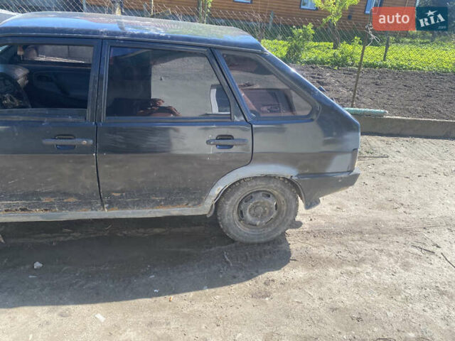 Черный ВАЗ 2109, объемом двигателя 1.6 л и пробегом 270 тыс. км за 1200 $, фото 4 на Automoto.ua