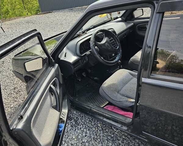 Черный ВАЗ 2109, объемом двигателя 1.6 л и пробегом 221 тыс. км за 1400 $, фото 8 на Automoto.ua