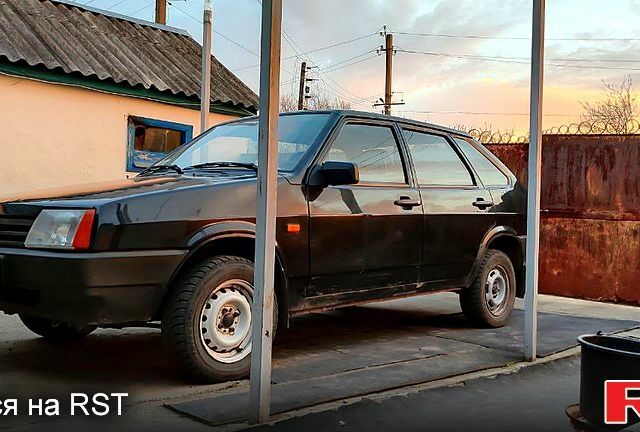 Чорний ВАЗ 2109, об'ємом двигуна 1.6 л та пробігом 200 тис. км за 2600 $, фото 4 на Automoto.ua
