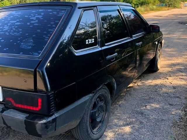 Чорний ВАЗ 2109, об'ємом двигуна 1.6 л та пробігом 176 тис. км за 2100 $, фото 4 на Automoto.ua