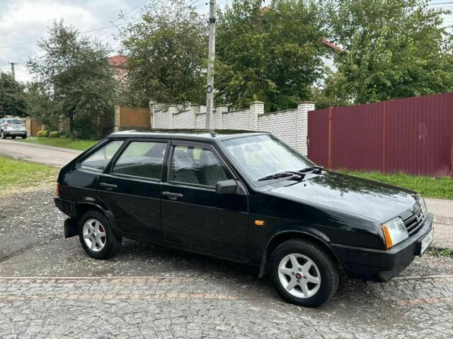 Черный ВАЗ 2109, объемом двигателя 1.6 л и пробегом 90 тыс. км за 1200 $, фото 1 на Automoto.ua